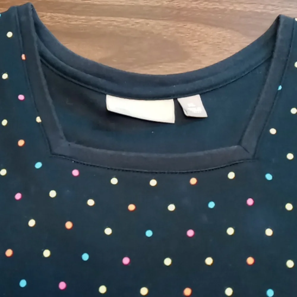 Croft & Barrow Black w Bright Dots Square Neck Tee XL - Picture 3 of 5